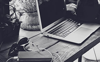 莫兰特脚踝扭伤轮椅离场 MRI检查或定灰熊命运